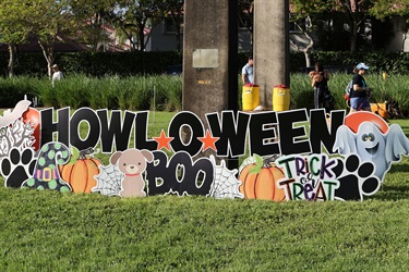 Howl-O-Ween